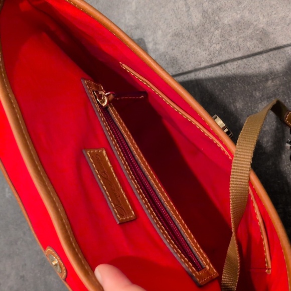 Dooney & Bourke Dottie Florentine Italian Leather Crossbody Bag - Picture 3 of 7